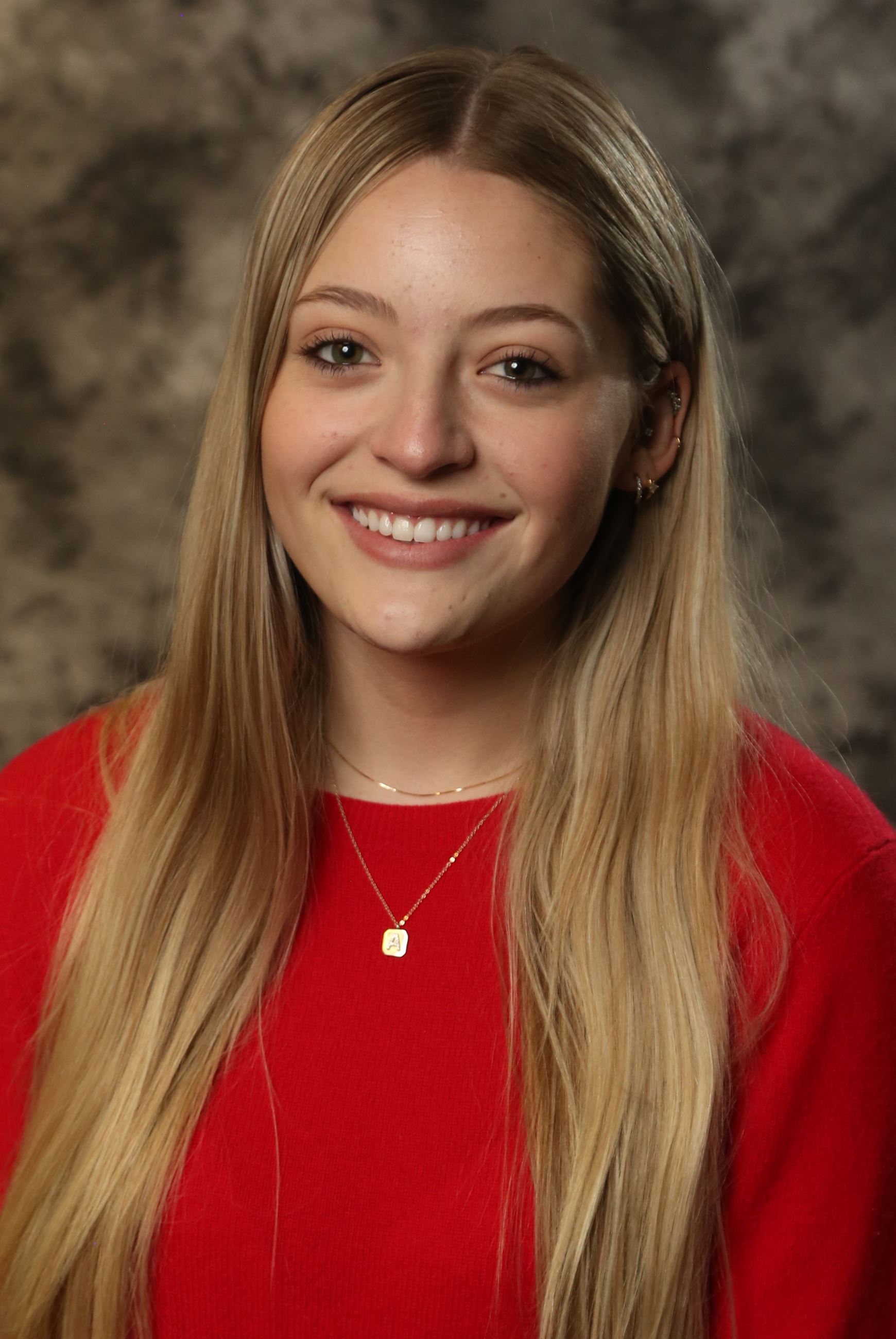 Anastasia Mondragon Headshot